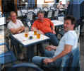 In der Brasserie in St.Maurice (87382 Byte)