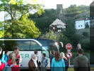 Oberhalb die Ruine Drnstein