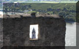 Der Turm im Fenster